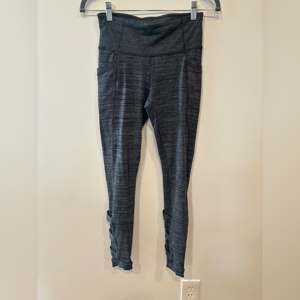 Athleta Gray Chaturanga Cut Out Yoga Gym Workout Pants Leggings - Women’s Small